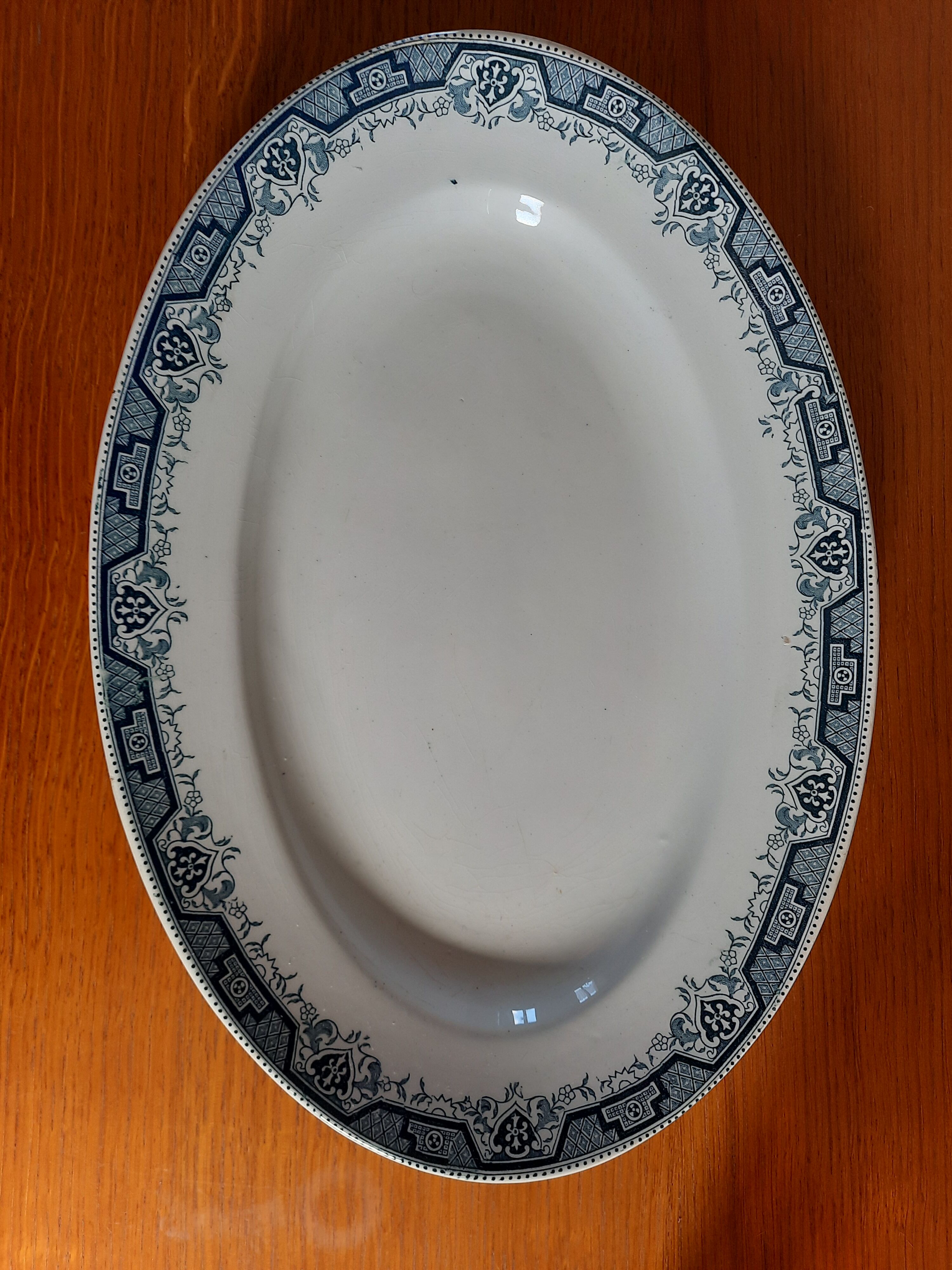 Plat terre de fer