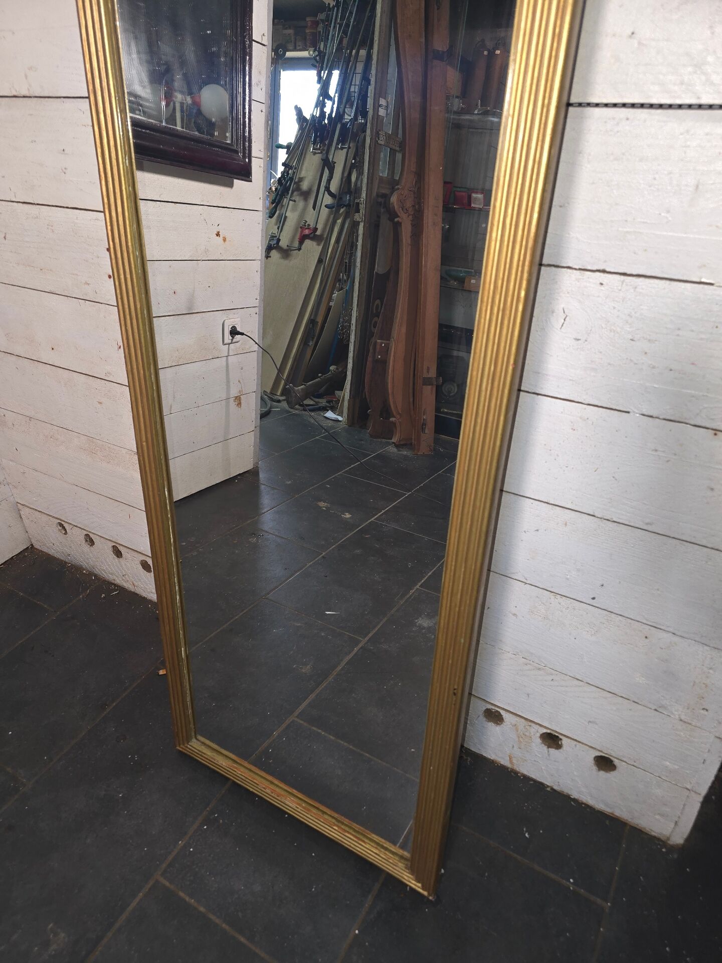 Miroir doré panoramique