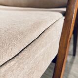 Paire de fauteuils « Bunny » de J. Chierowski années 60