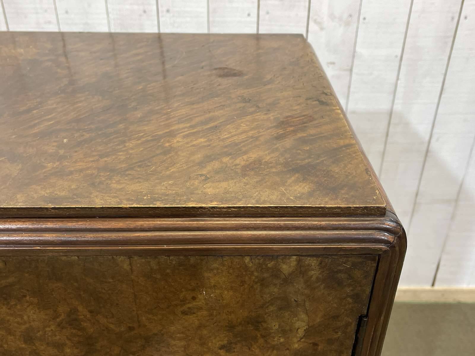 Small English Art Deco student wardrobe in walnut from the 1950s.