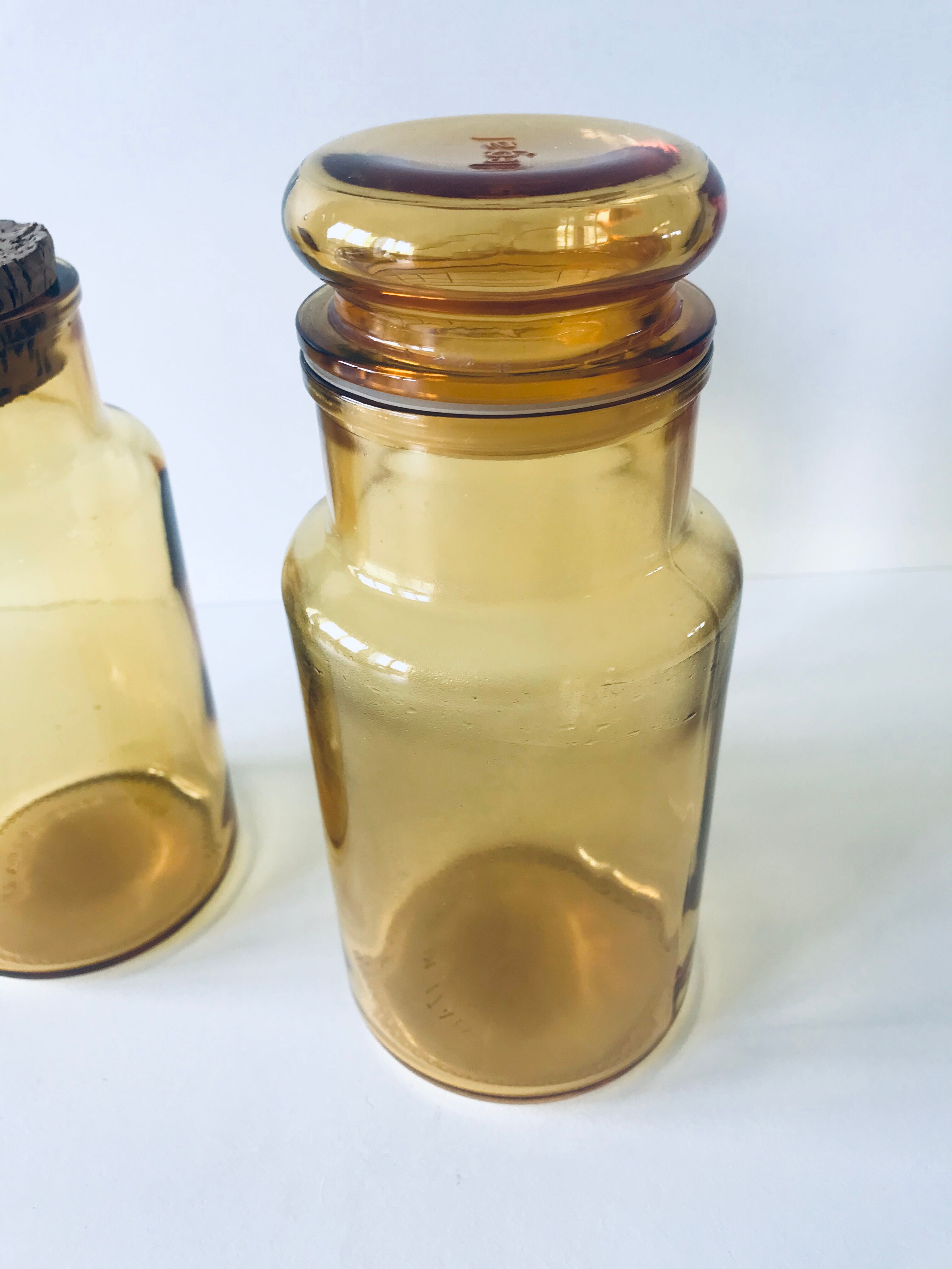 Lot of glass jars