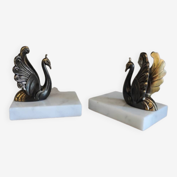 Swan bookends