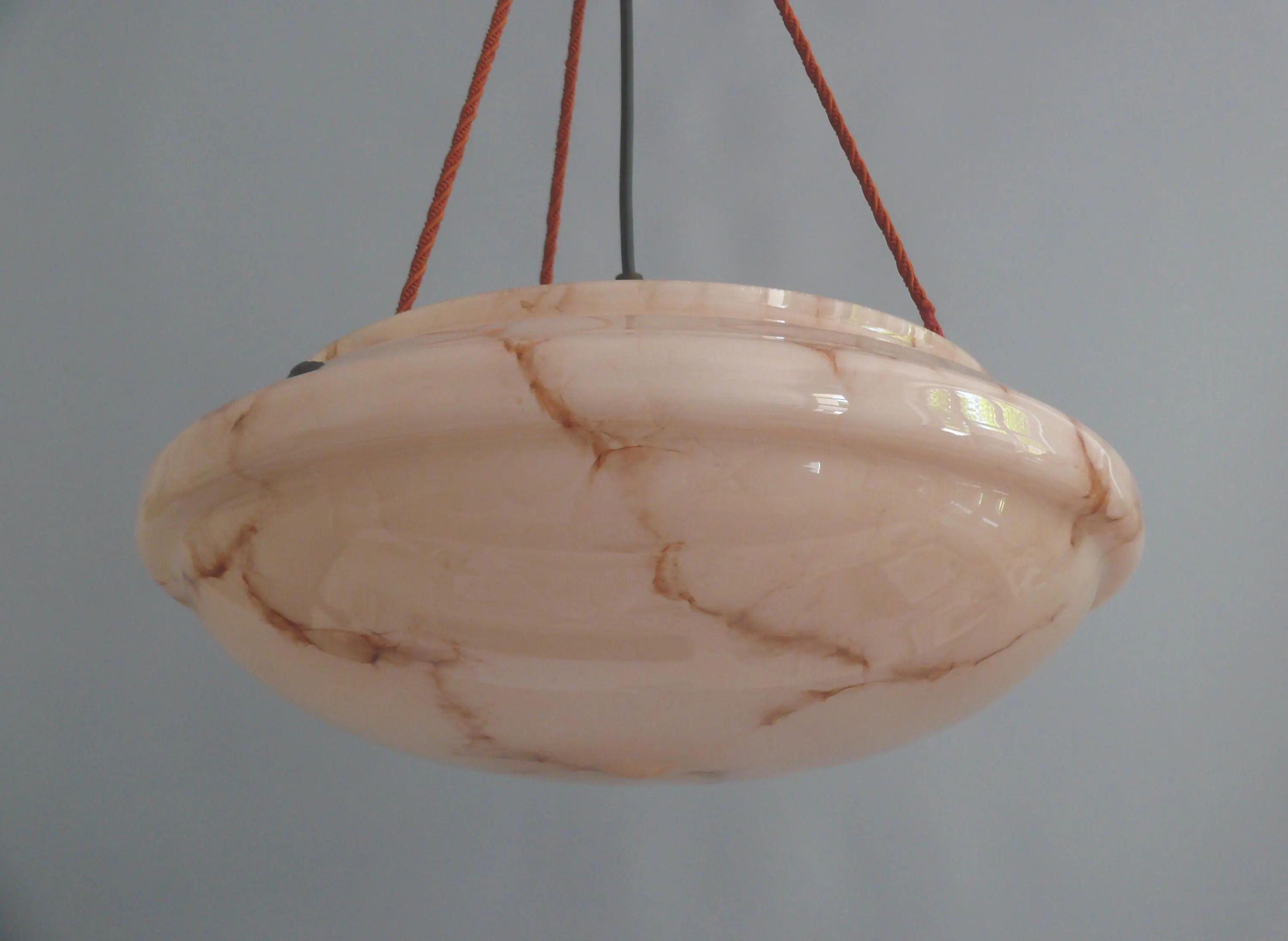 Large Art Deco pendant lamp in marbled glass with rope suspension, 1920s-1930s
