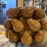 Vase of pear farandole