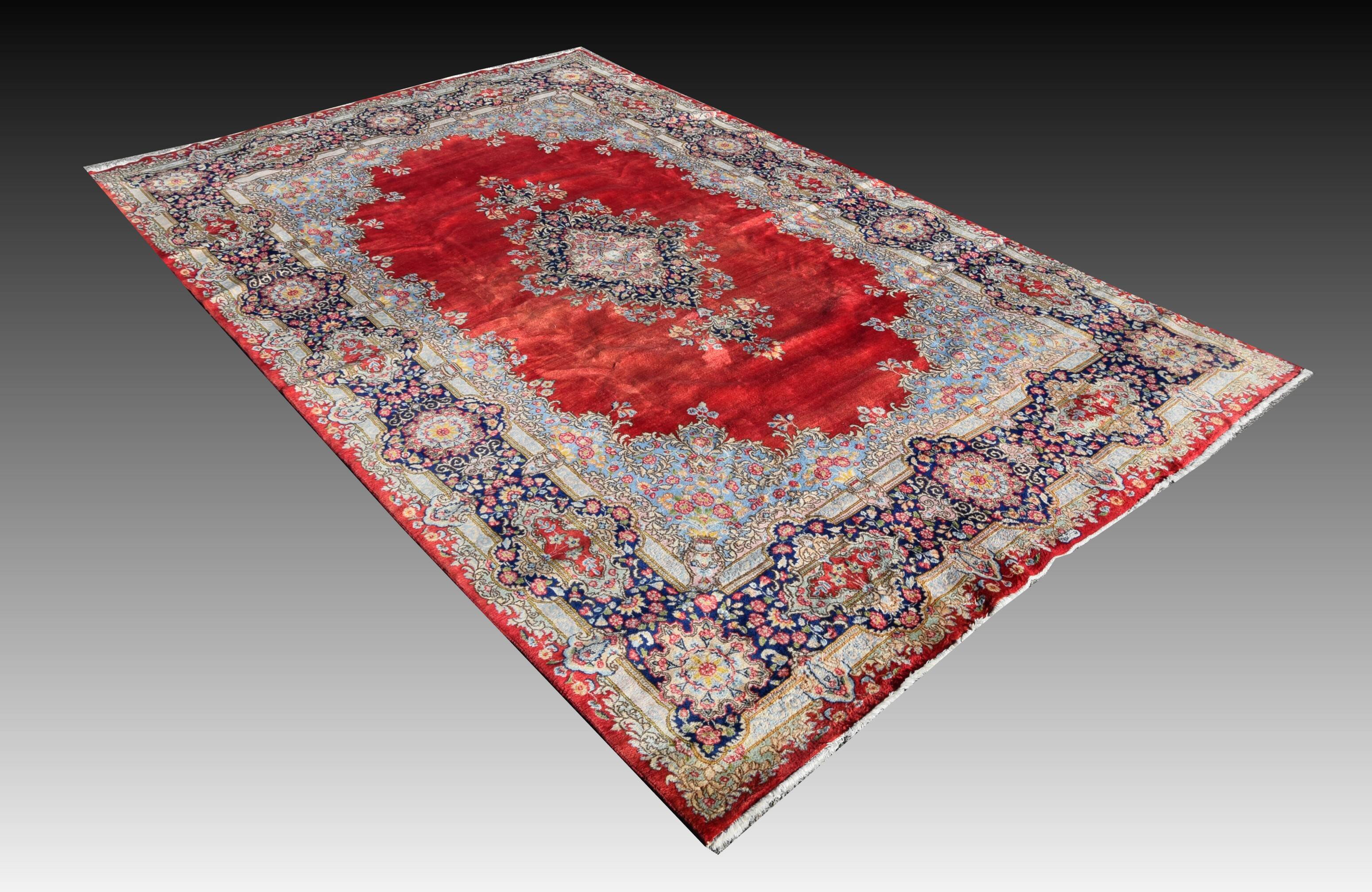 Large Oriental Carpet Iran KIRMAN: 4.85 x 2.95 Metres