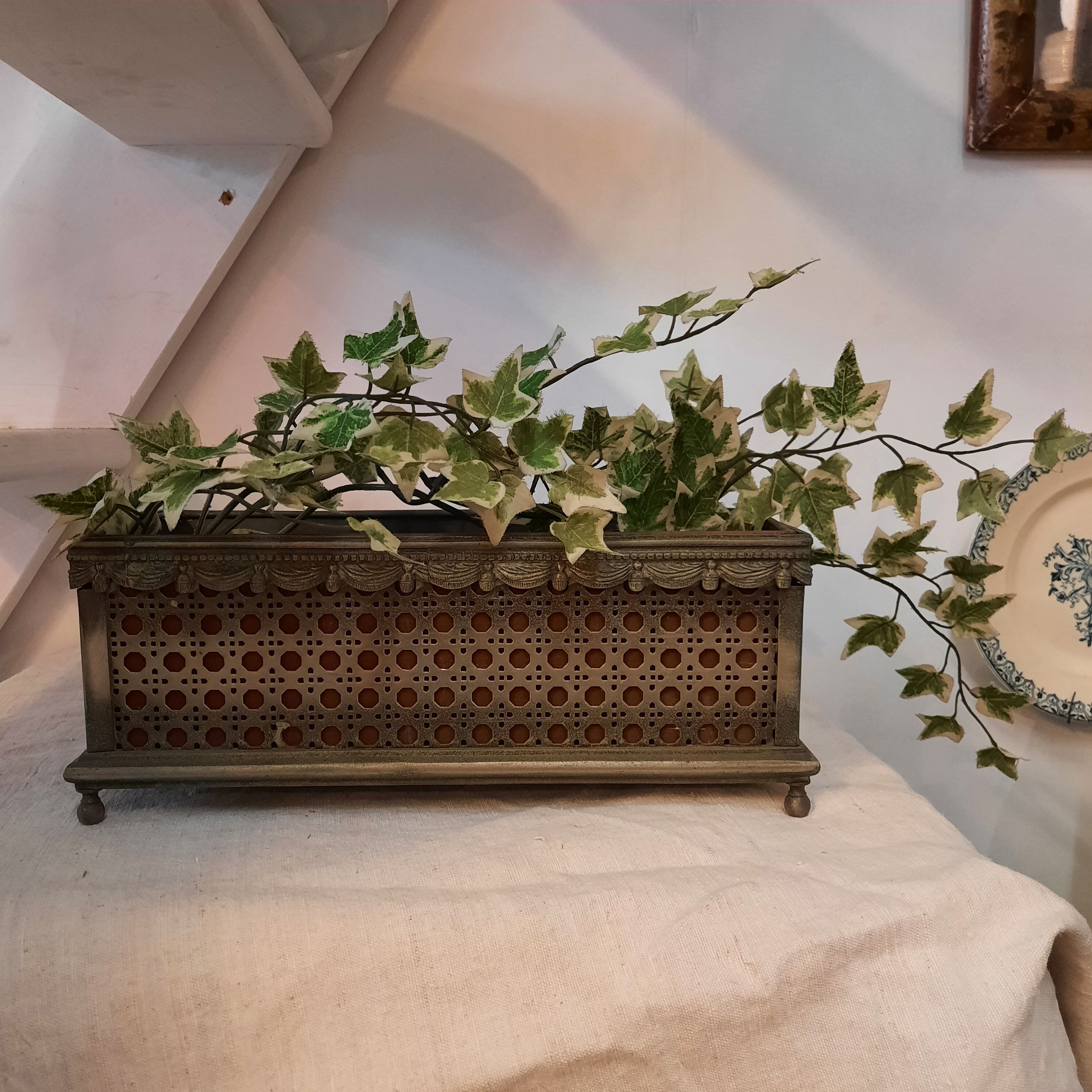 Planter in neoclassical style, early twentieth century