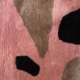Hand tufted rug