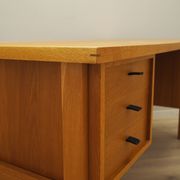 Bureau en frêne, design danois, années 1960, designer : Svend Age Madsen