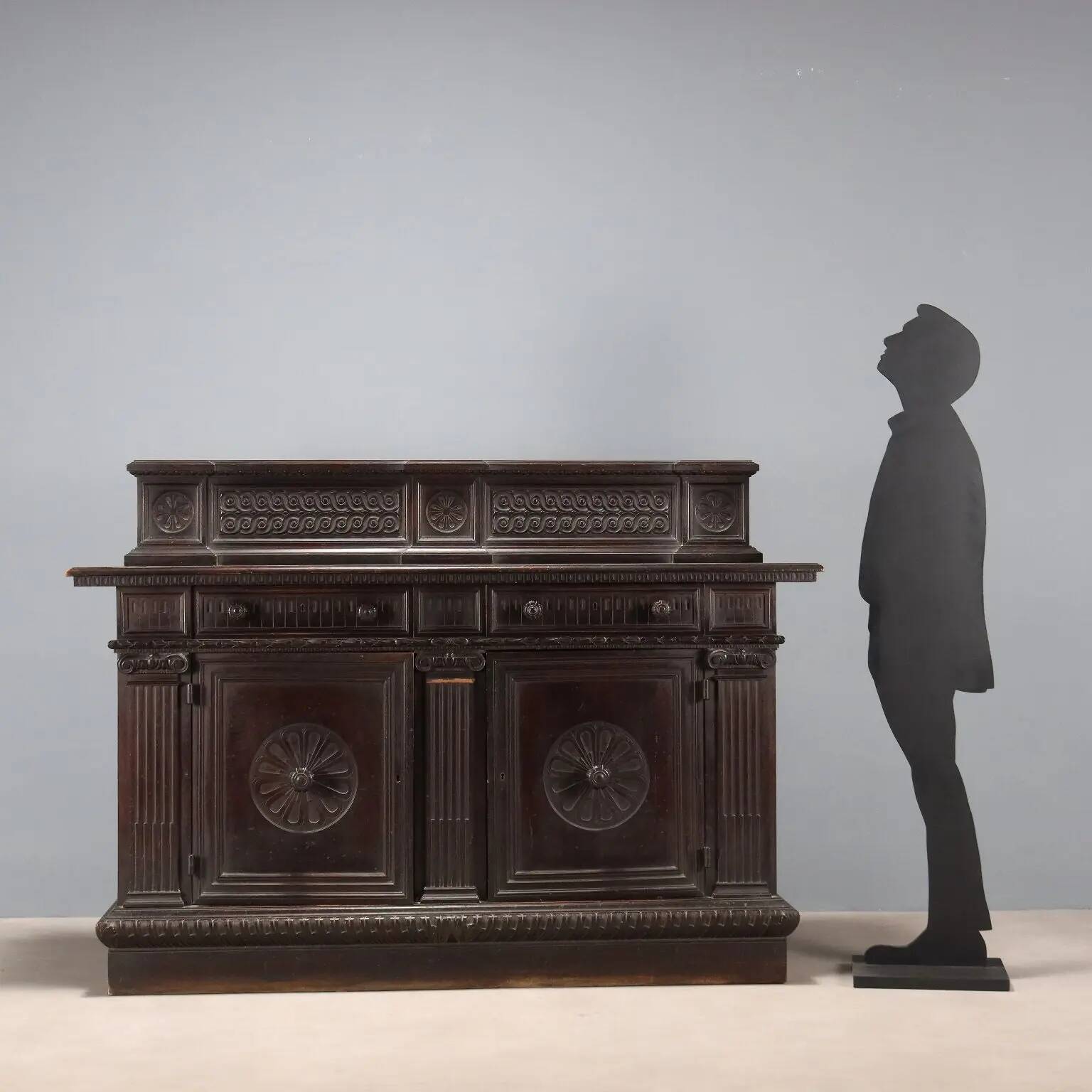Buffet ancien style néo-Renaissance en hêtre, XIXe siècle