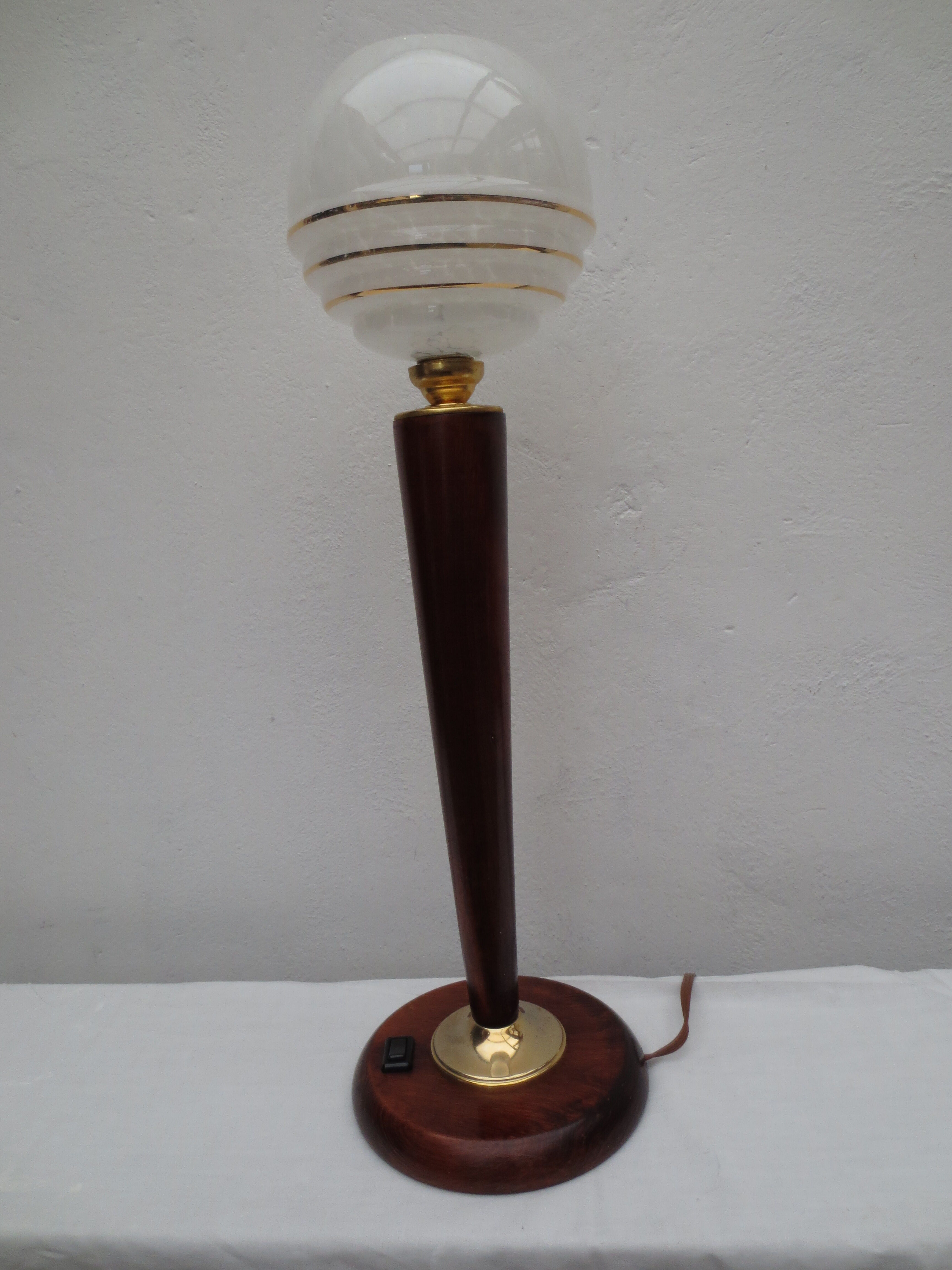 Art deco table lamp