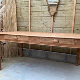 Farm table