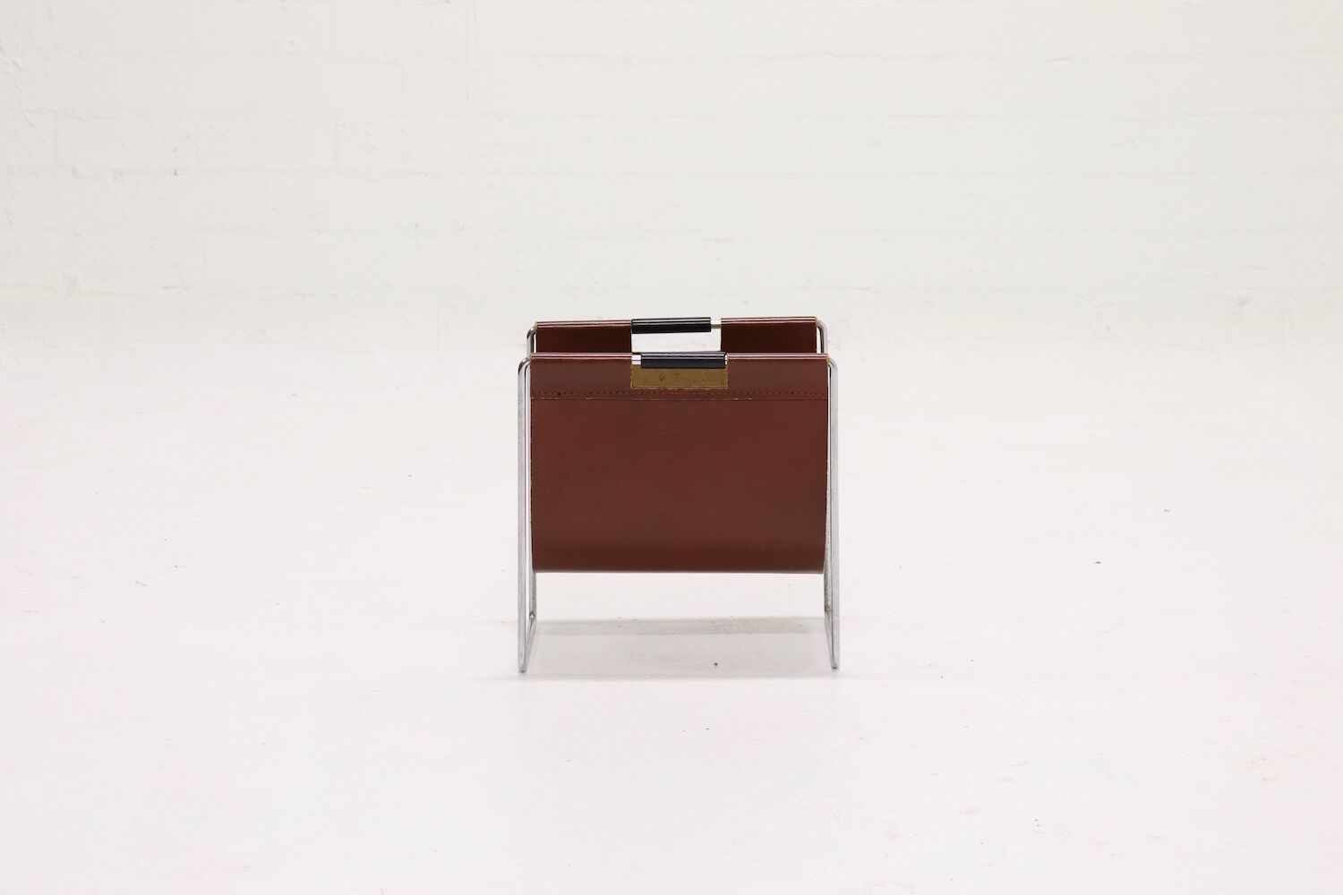 Magazine rack manufactured by Brabantia in the 1970