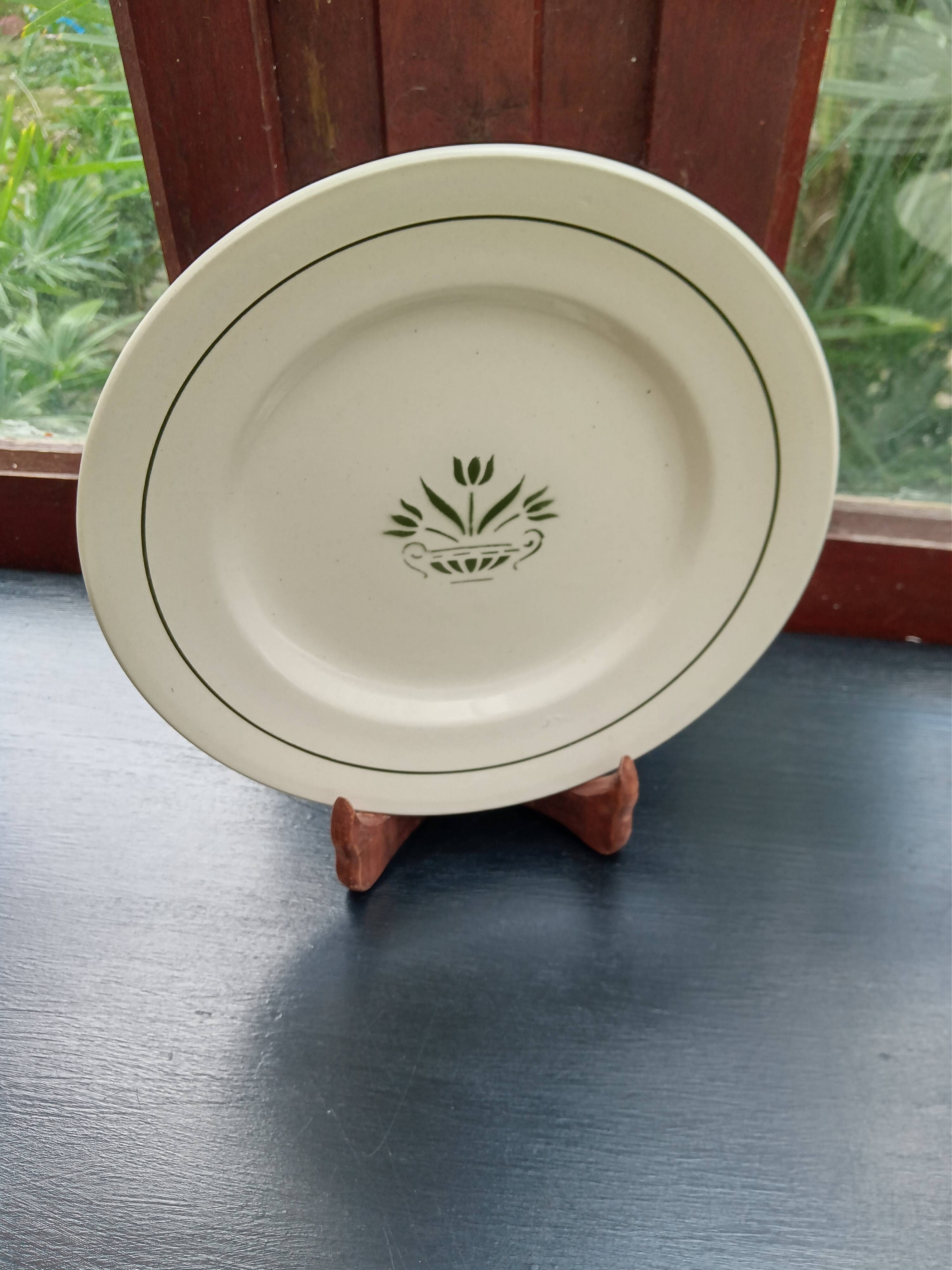 12 Terre de Fer Marmoz flat plates