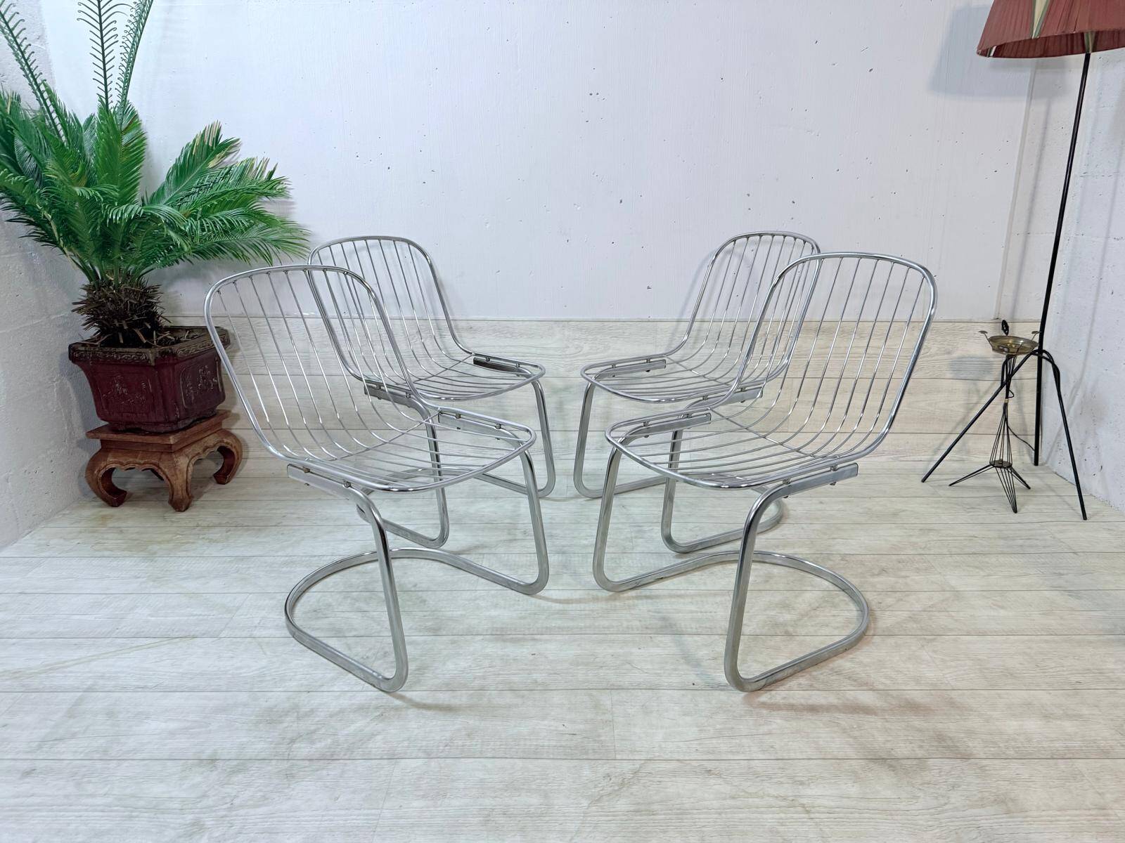 4 chrome chairs