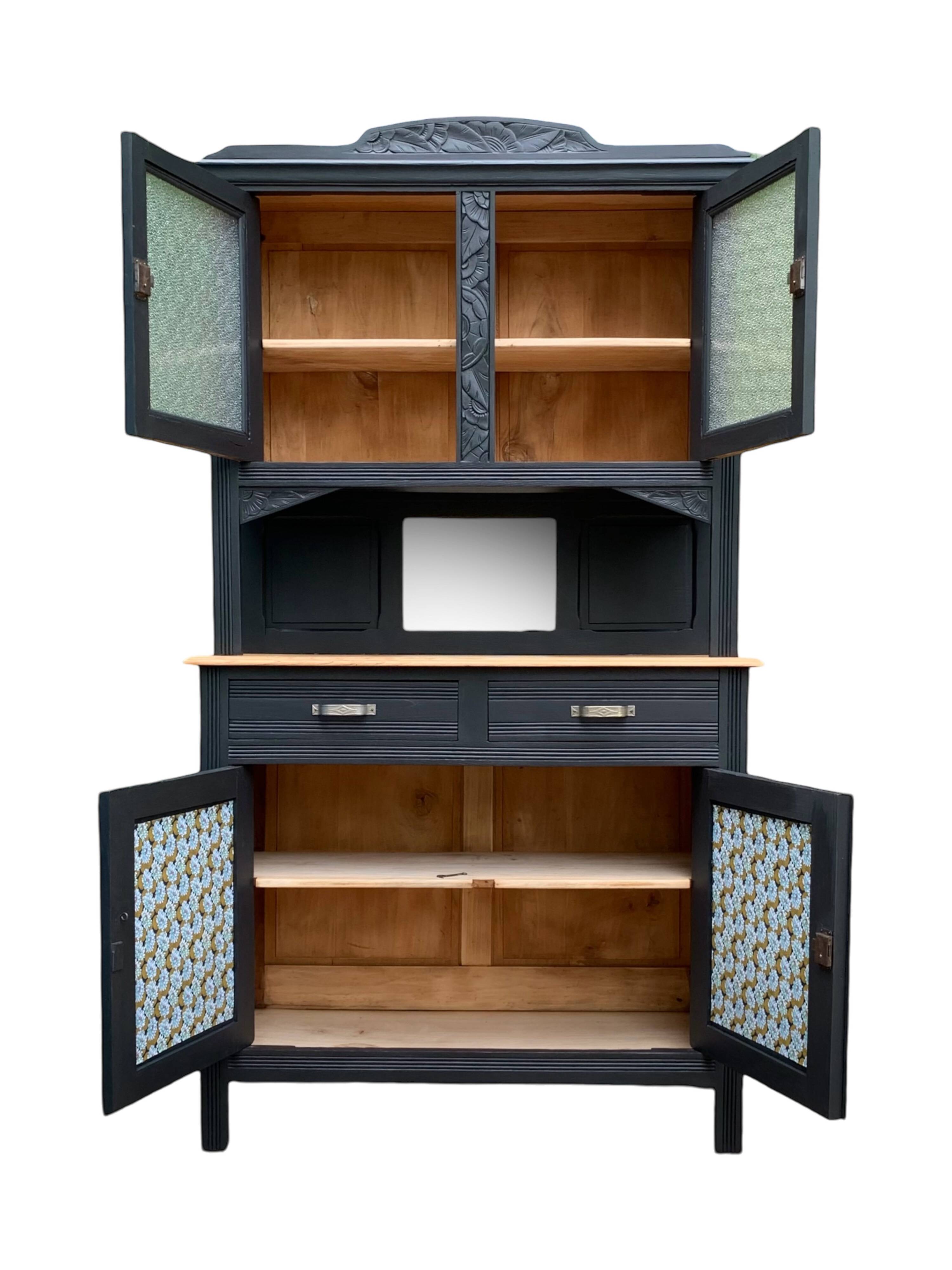 Parisian art deco buffet in solid walnut 1930