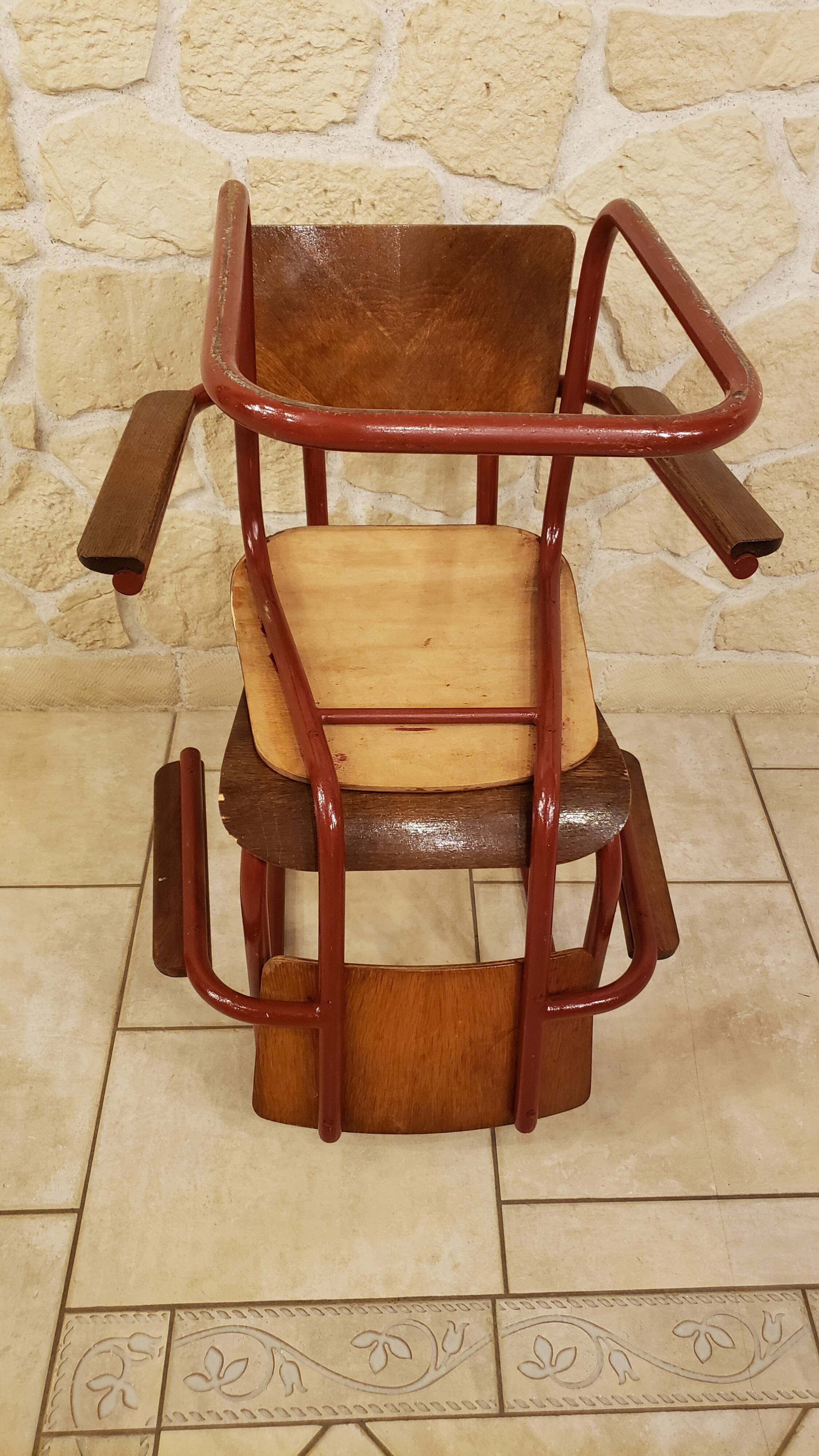 Pair of S-shaped tube school chairs