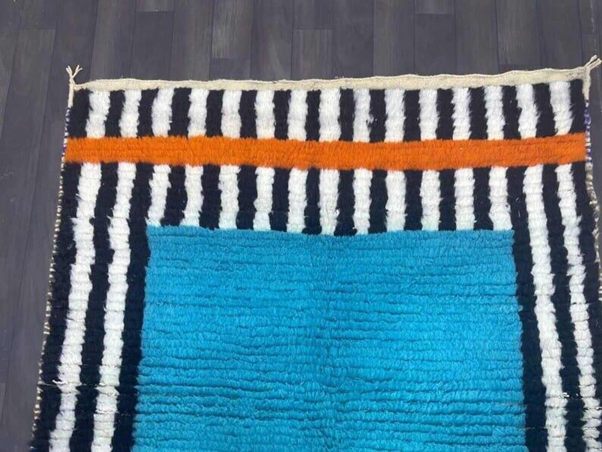 Handmade pure wool rug, size 100 x 200 cm