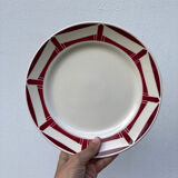 7 flat plates in white and red burgundy porcelain vintage Badonviller model Louise