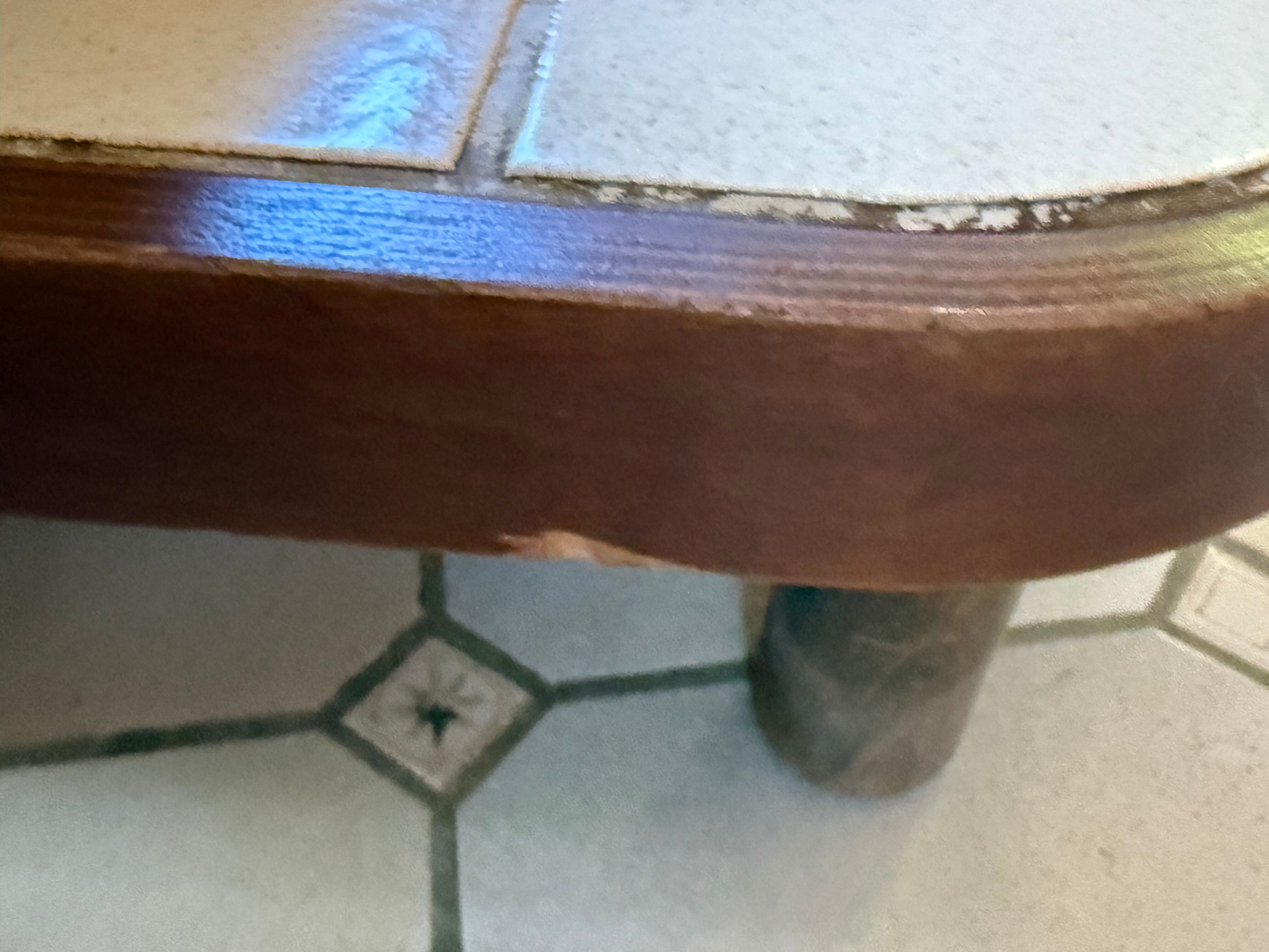 Capron coffee table - floral pattern