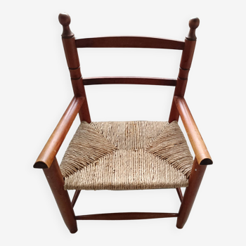 Fauteuil enfant en bois et assise paillèe.