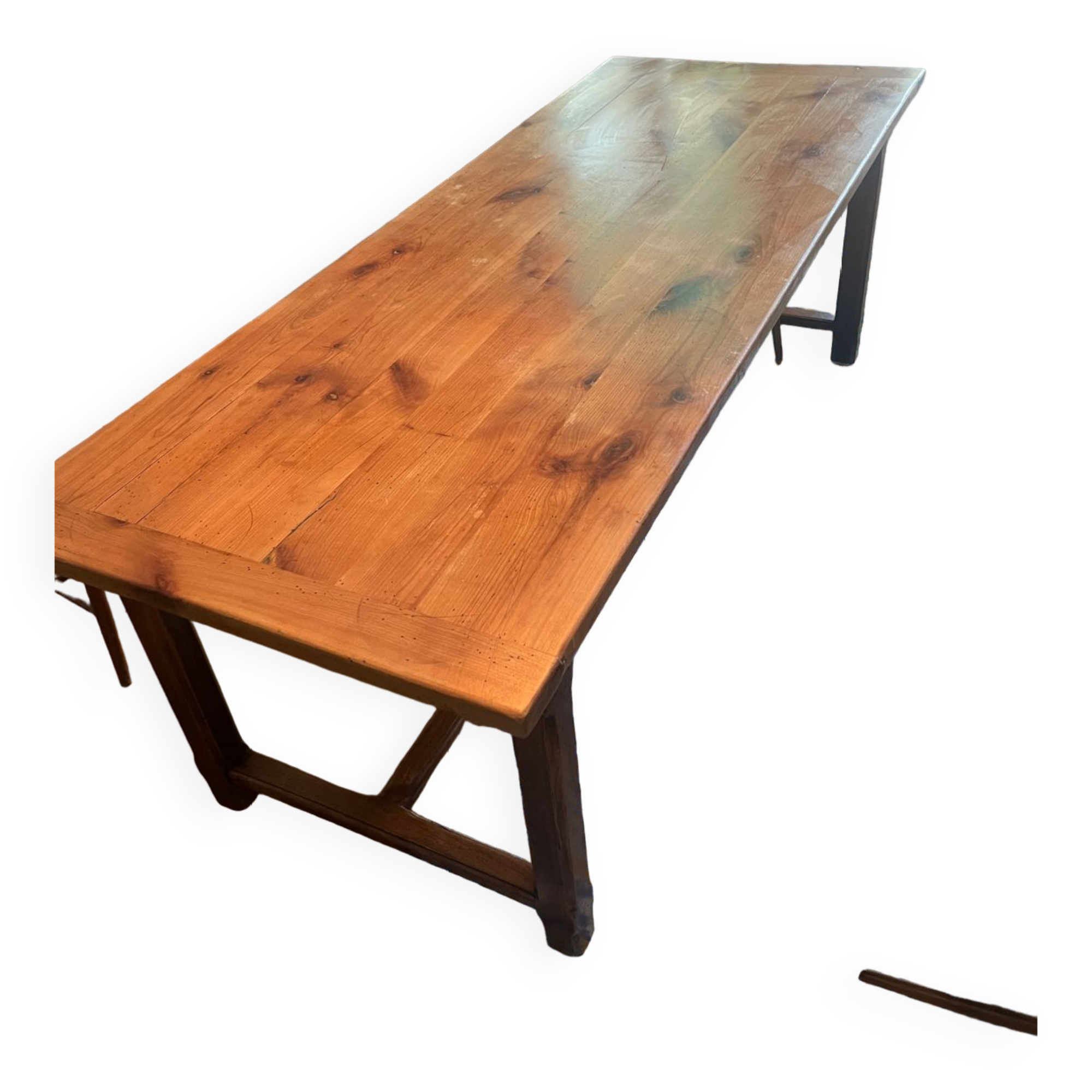 Farm table with 2 drawers