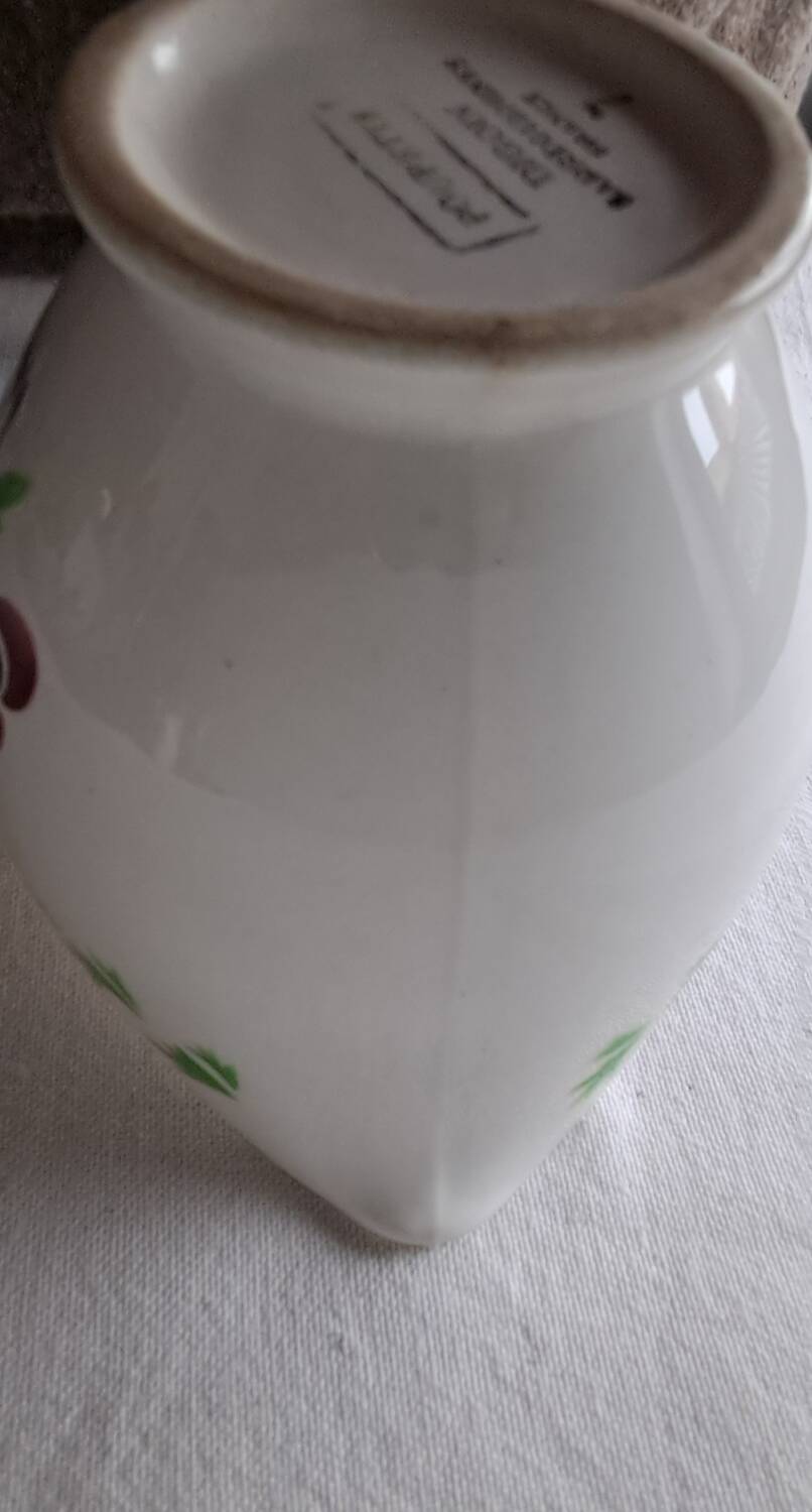 Poupette sauce boat by Digoin Sarreguemines