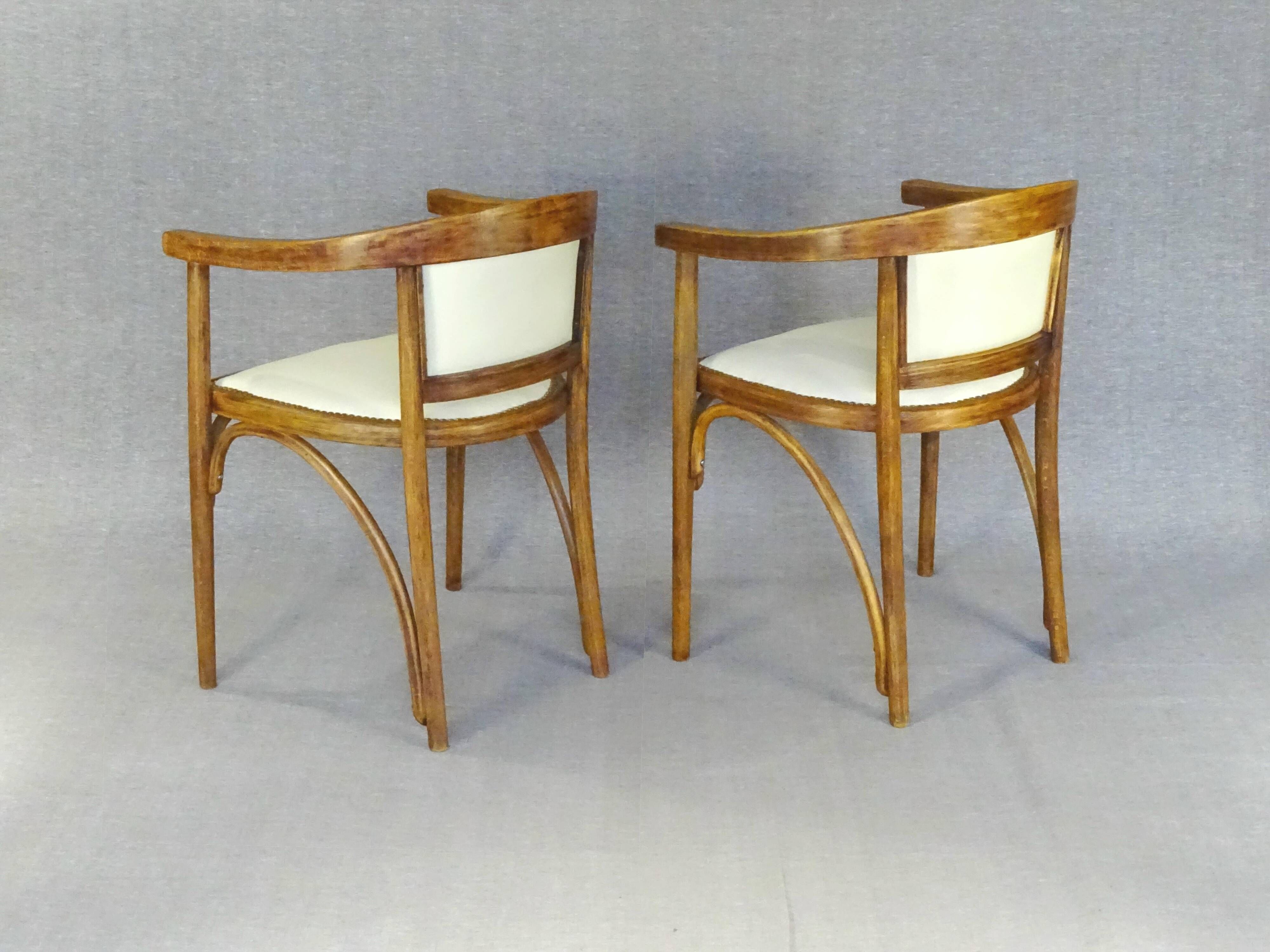Two Art Deco Fischel armchairs upholstered in cream leather - 1925 - No Thonet