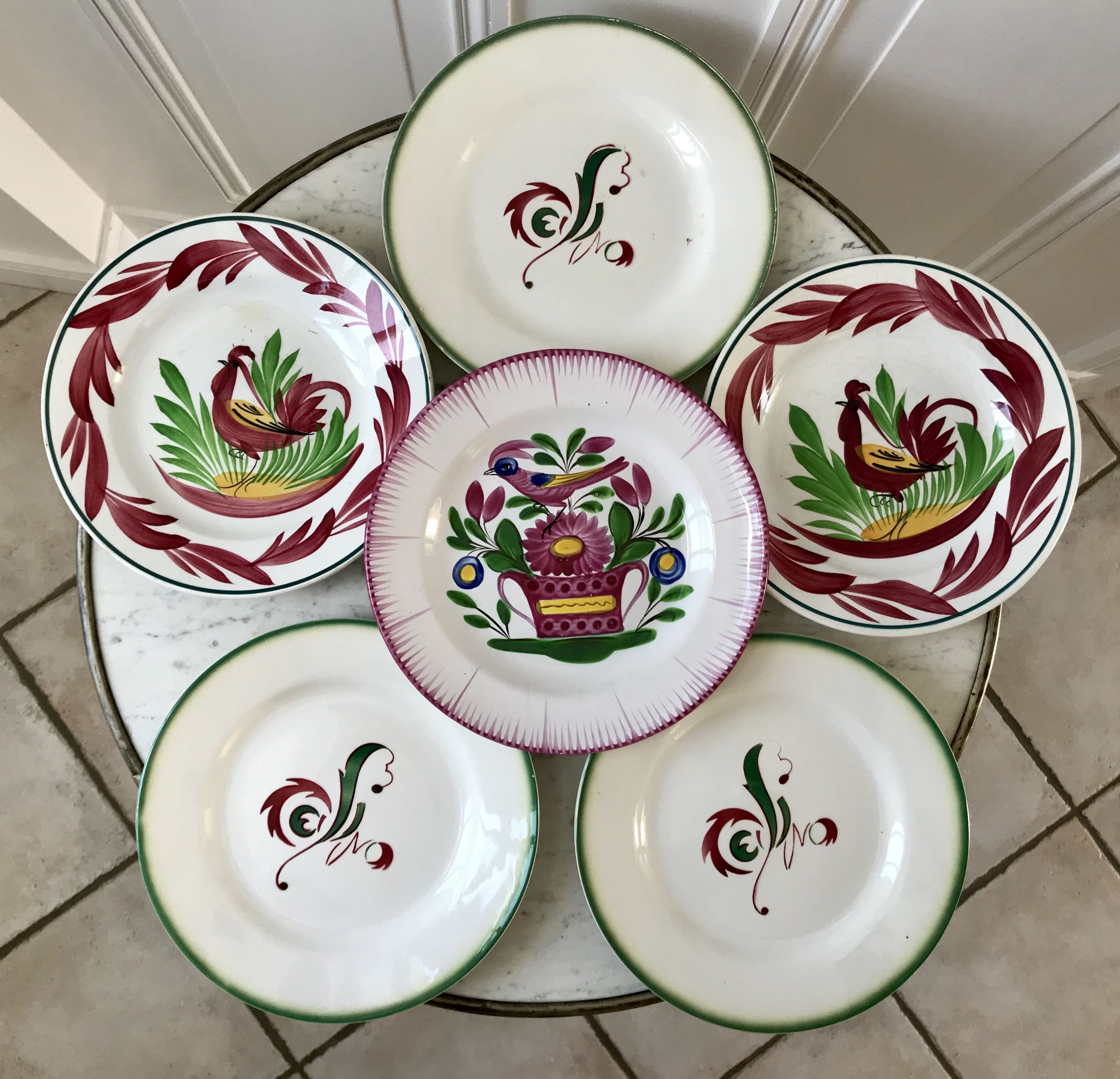 Set of 6 flat plates mismatched Digoin Sarreguemines models Rooster and Casino 30s