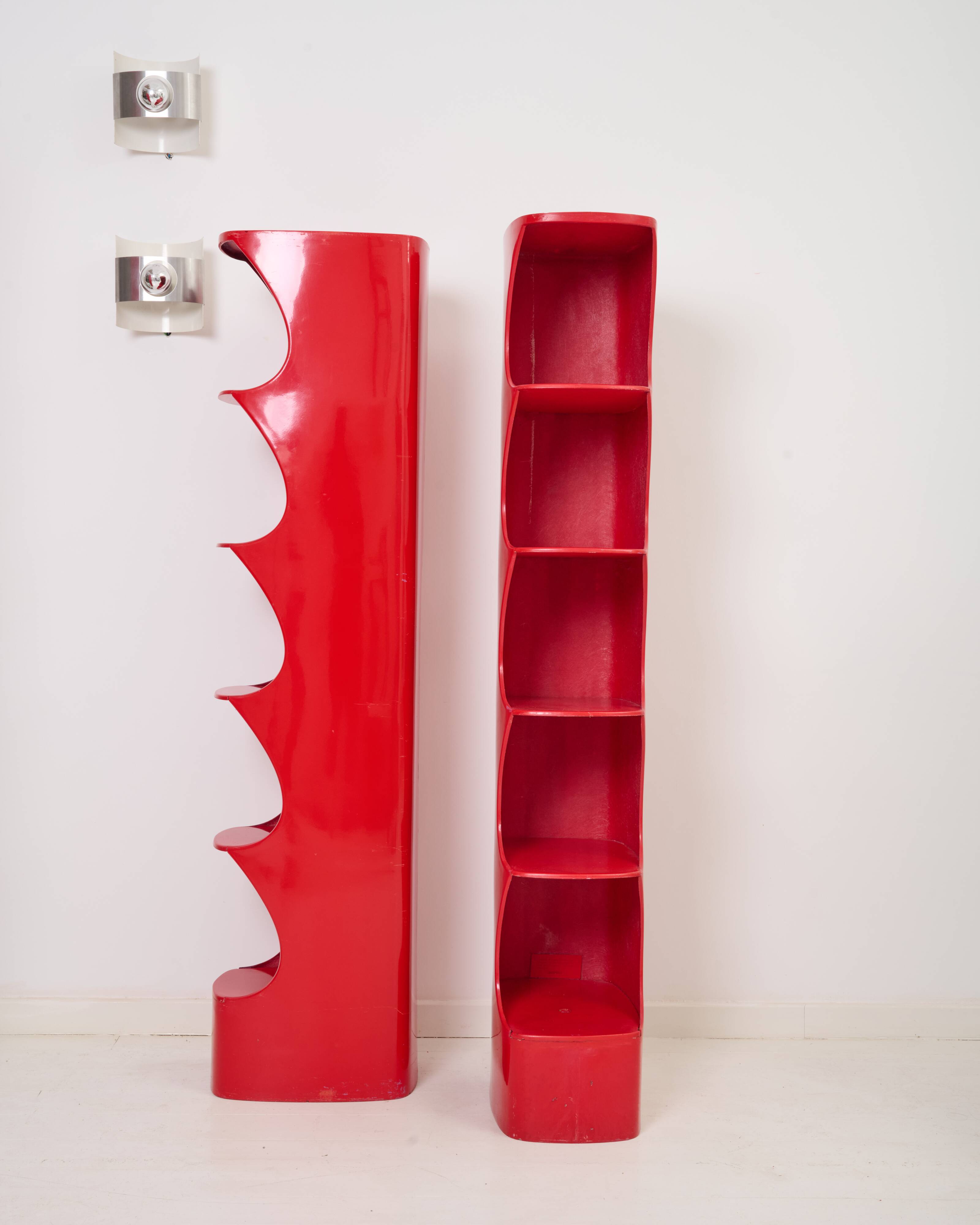 Red "Totem" column, Valeric Doubroucinskis, Rodier 1970s