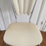 Pair of chairs folder petals