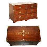 Commode vintage anglo-indienne en bois dur avec incrustations en laiton