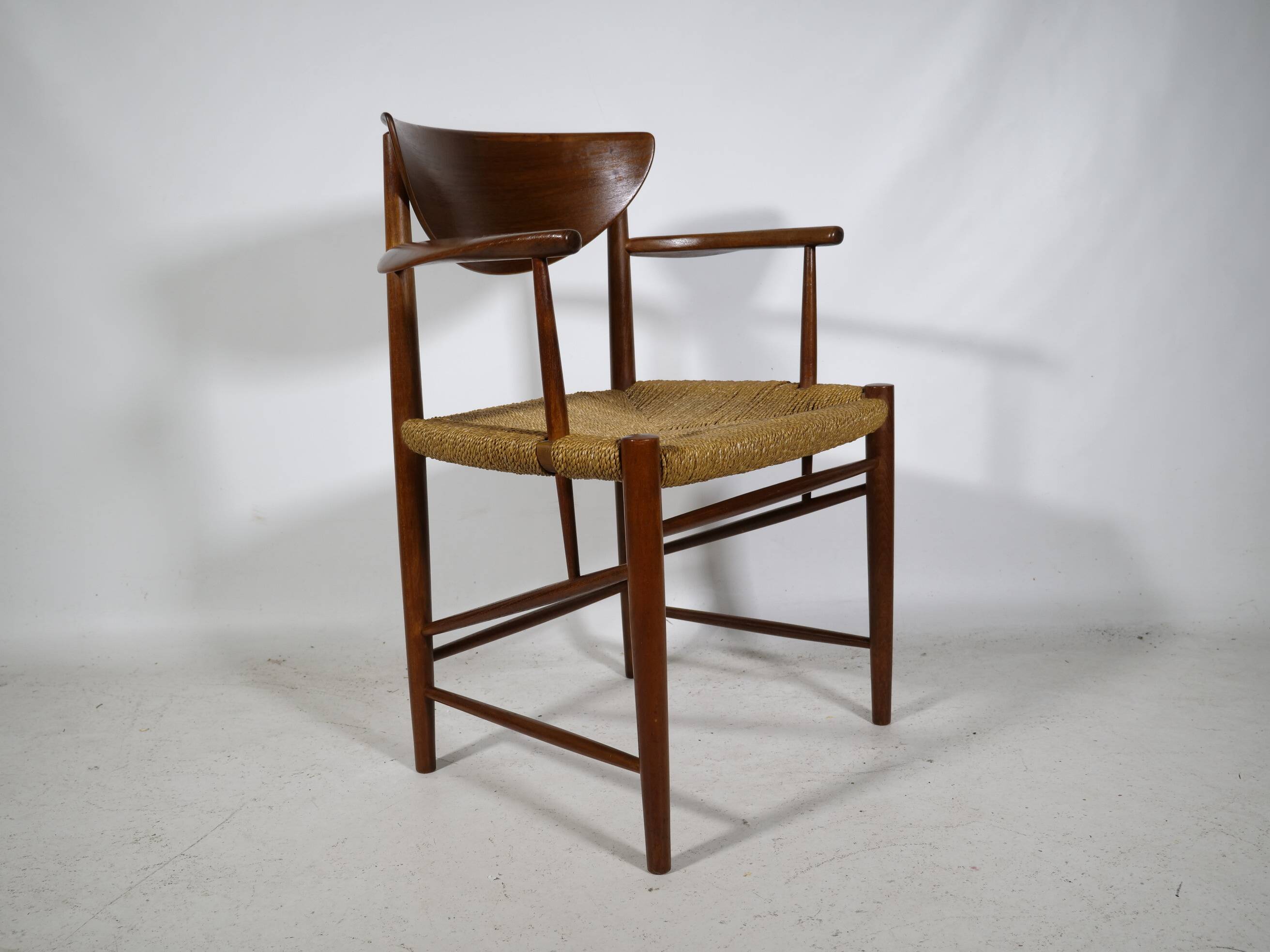 Danish Teak Armchair Peter Hvidt Soborg Mobelfabrik Model No.317