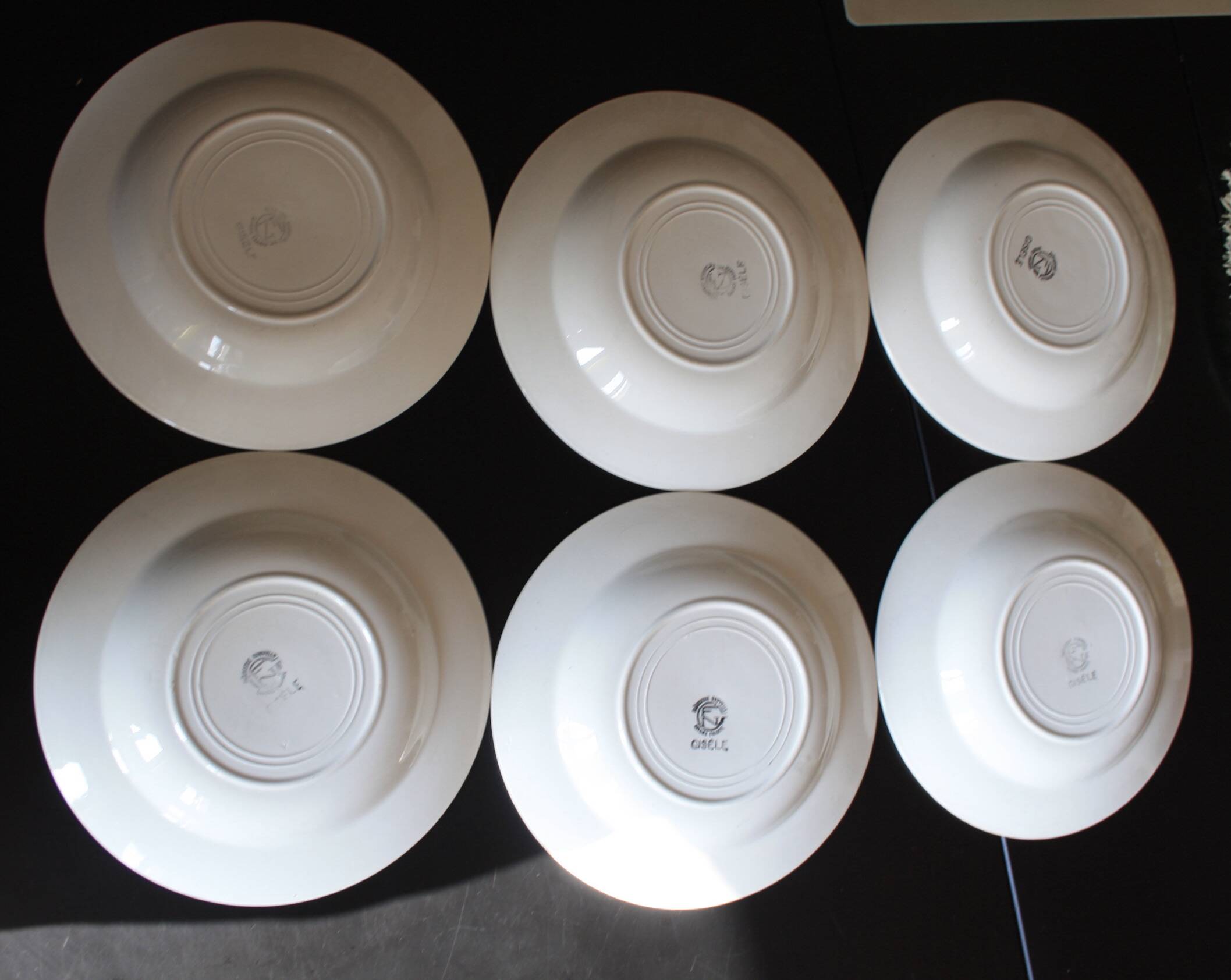 Set of 6 plates from the New Givors Earthenware Factory "Gisèle"