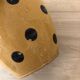 Pichet en grès jaune à pois