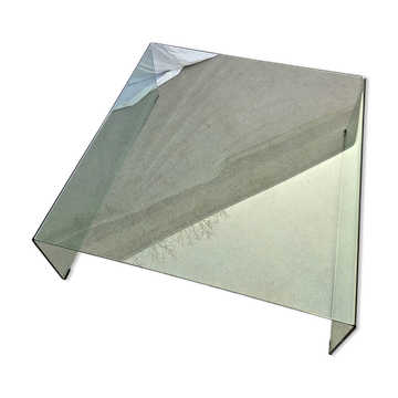 Curved glass coffee table