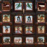 Meuble de Commerce Manjoosh en Bois Exotique, Inde – Début XXe