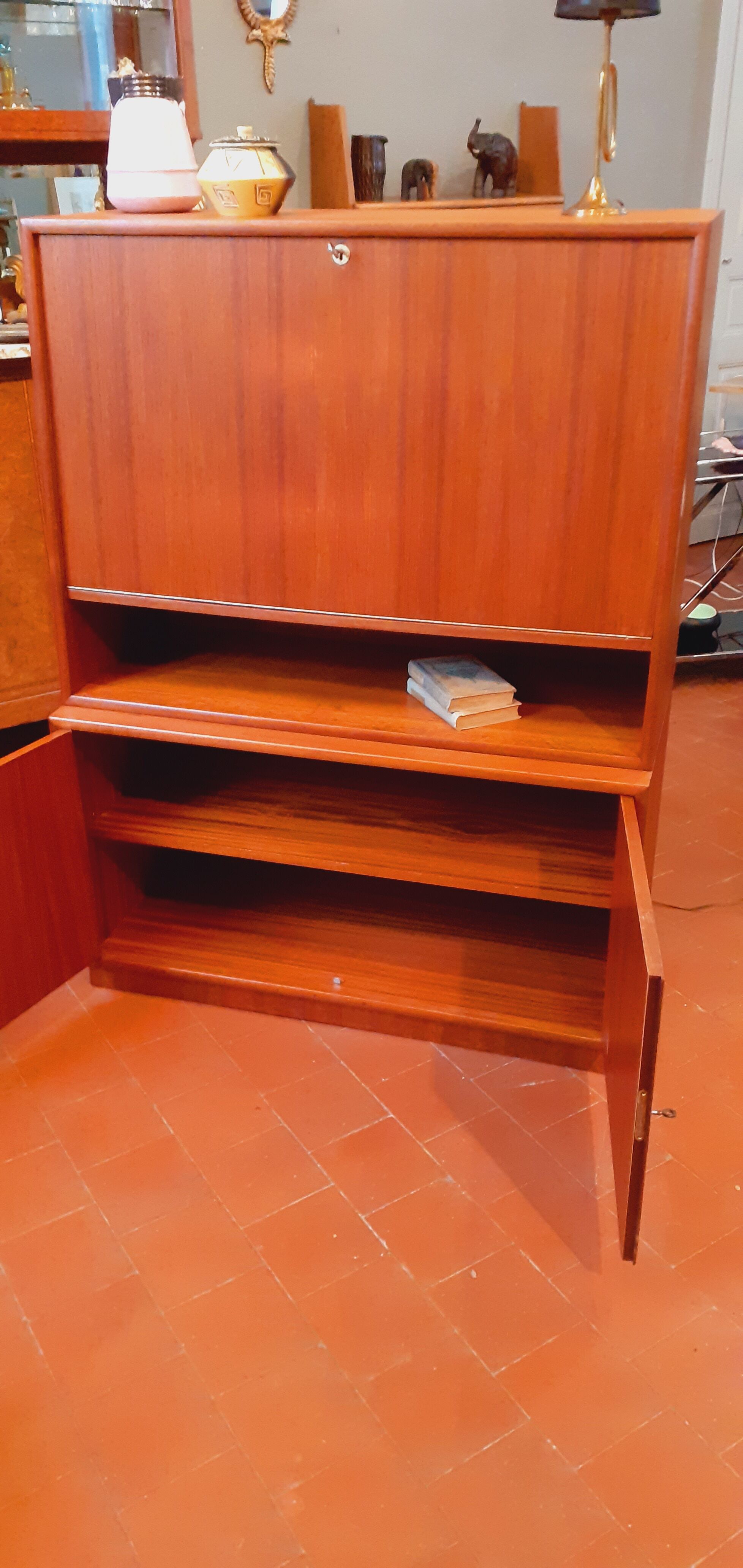 Vintage desk year 60 Scandinavian style