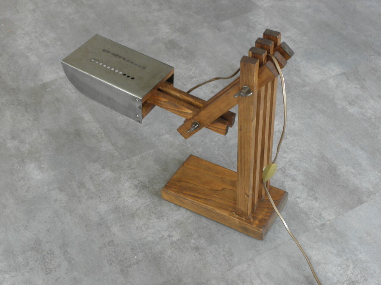 Vintage retro wooden crane table lamp