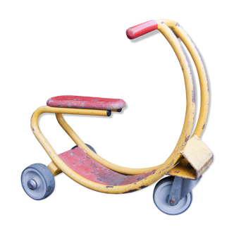 Tricycle vintage en métal jaune rouge Asco années 70