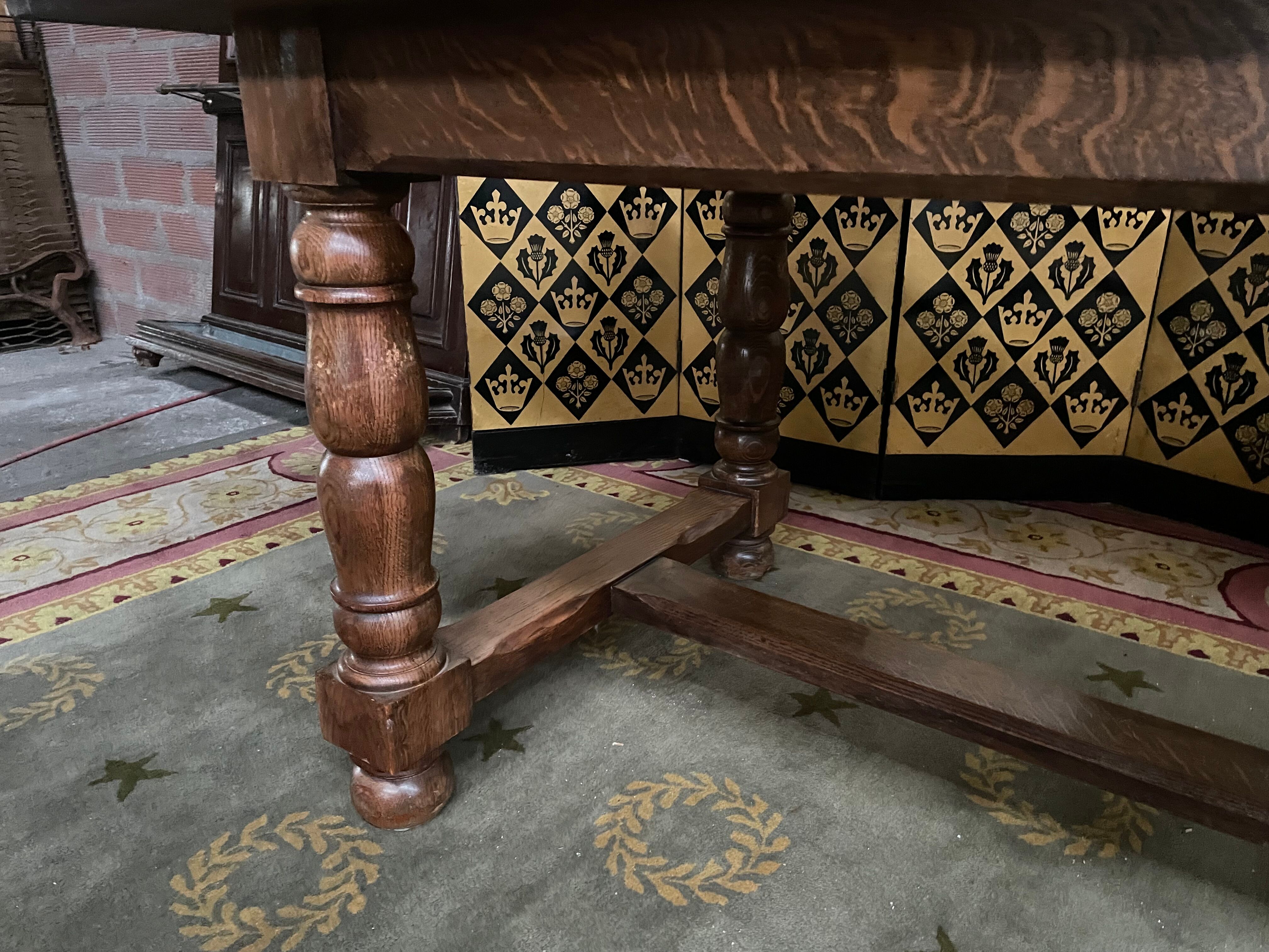 Louis XIII style farmhouse table solid oak + 2 extensions