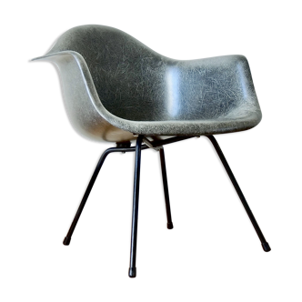 Fauteuil LAX Charles & Ray Eames Interform 1950 elephant hide grey 3ème édition