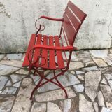 Foldable iron and wood bench