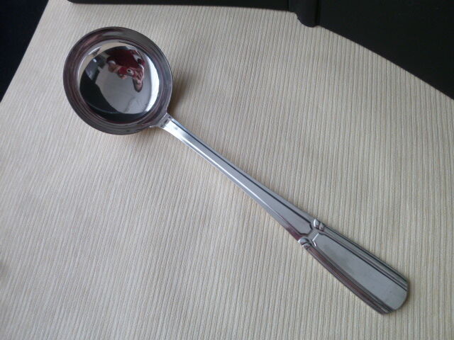 Silver metal soup ladle 10 G White metal
