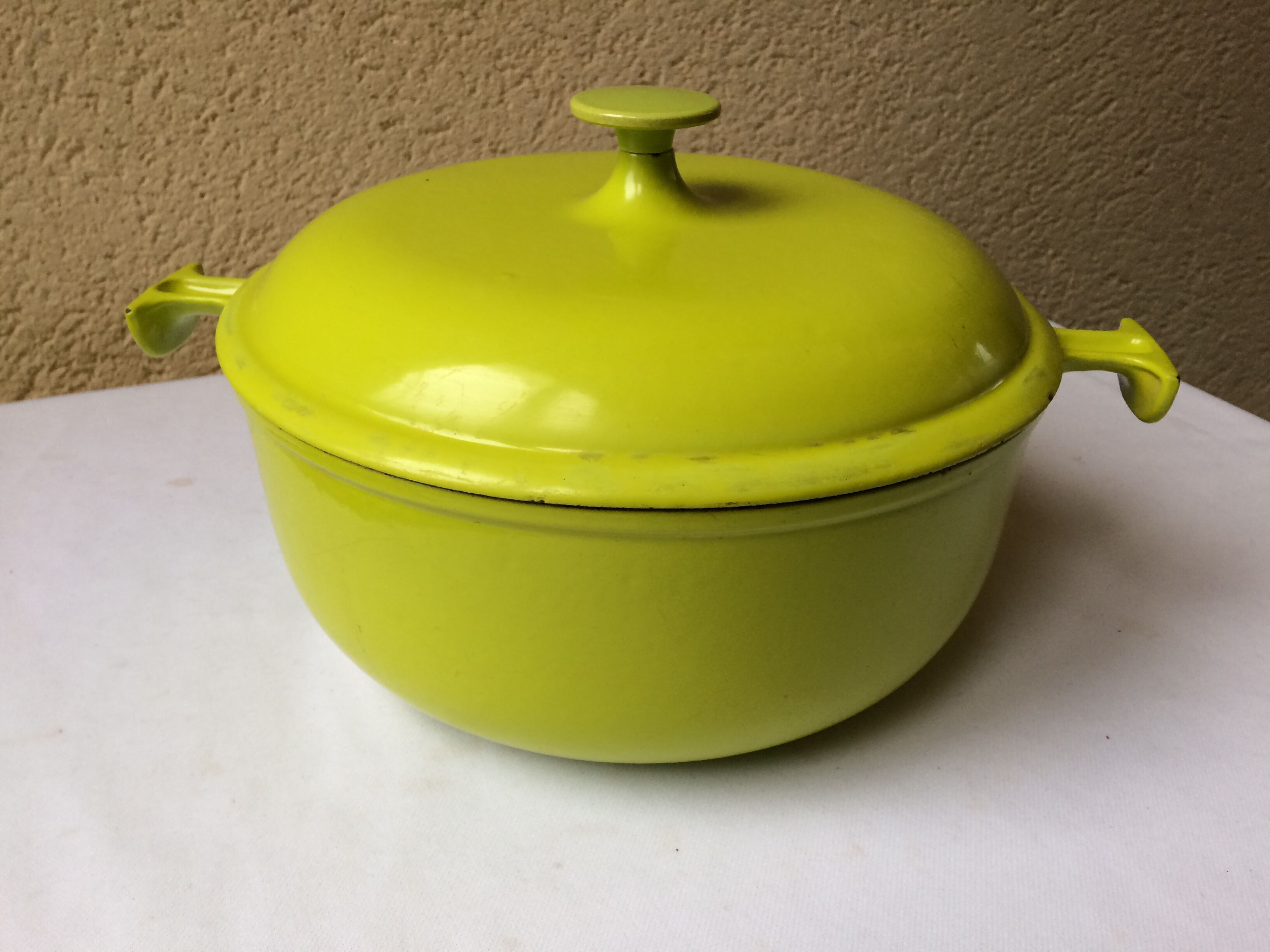 Grande cocotte le creuset enzo mari 26 original vintage 60 fonte émaillée verte bon état Selency
