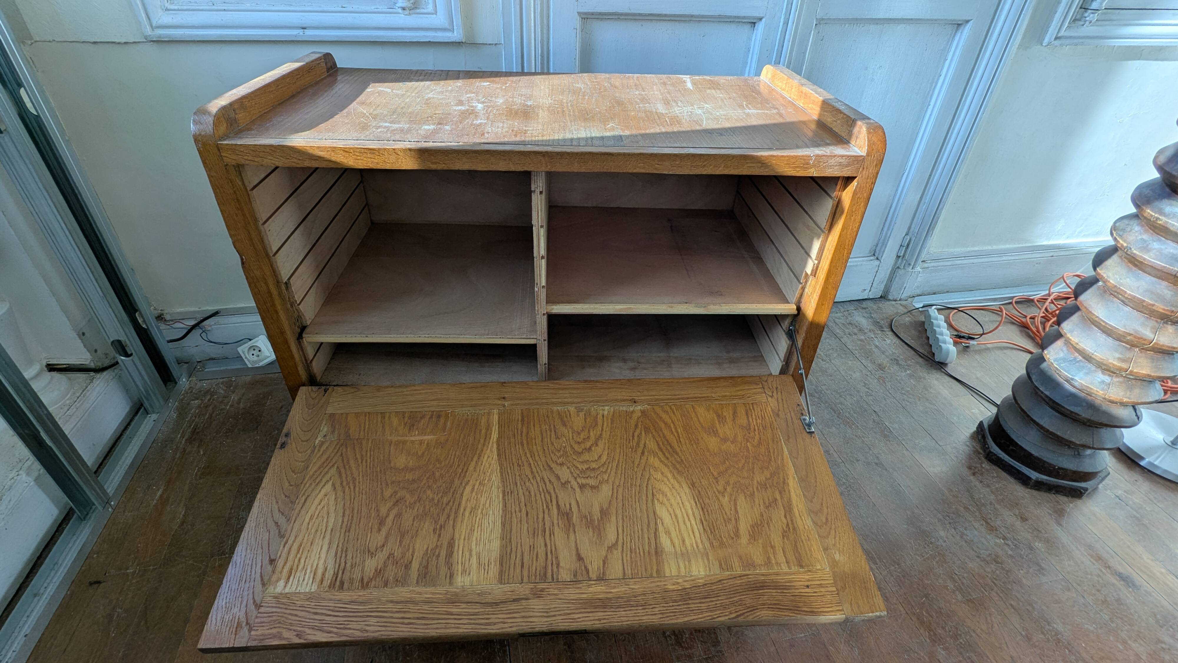 Chest of drawers