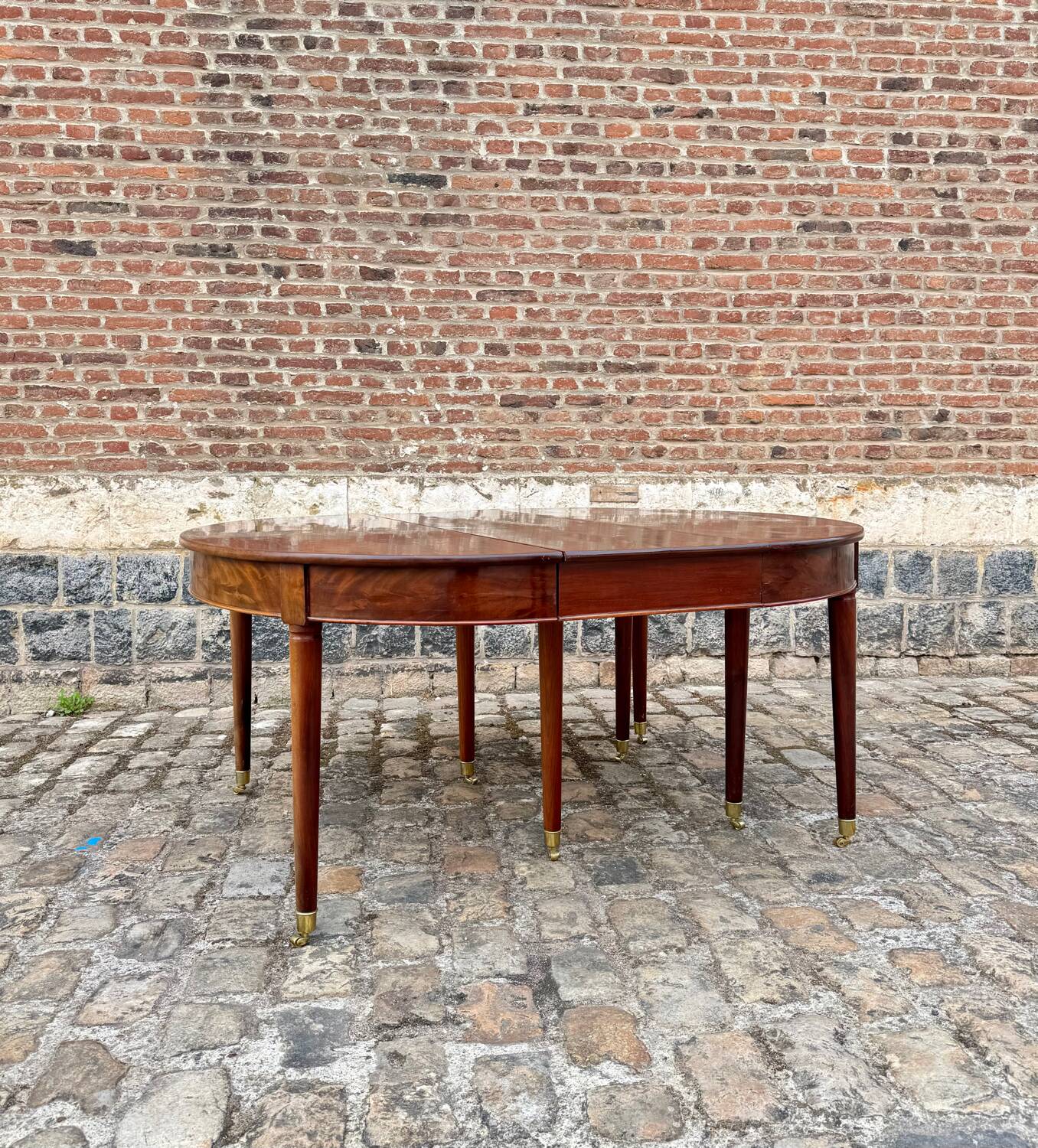 Table de salle à manger en acajou massif d’époque Louis XVI XVIII eme