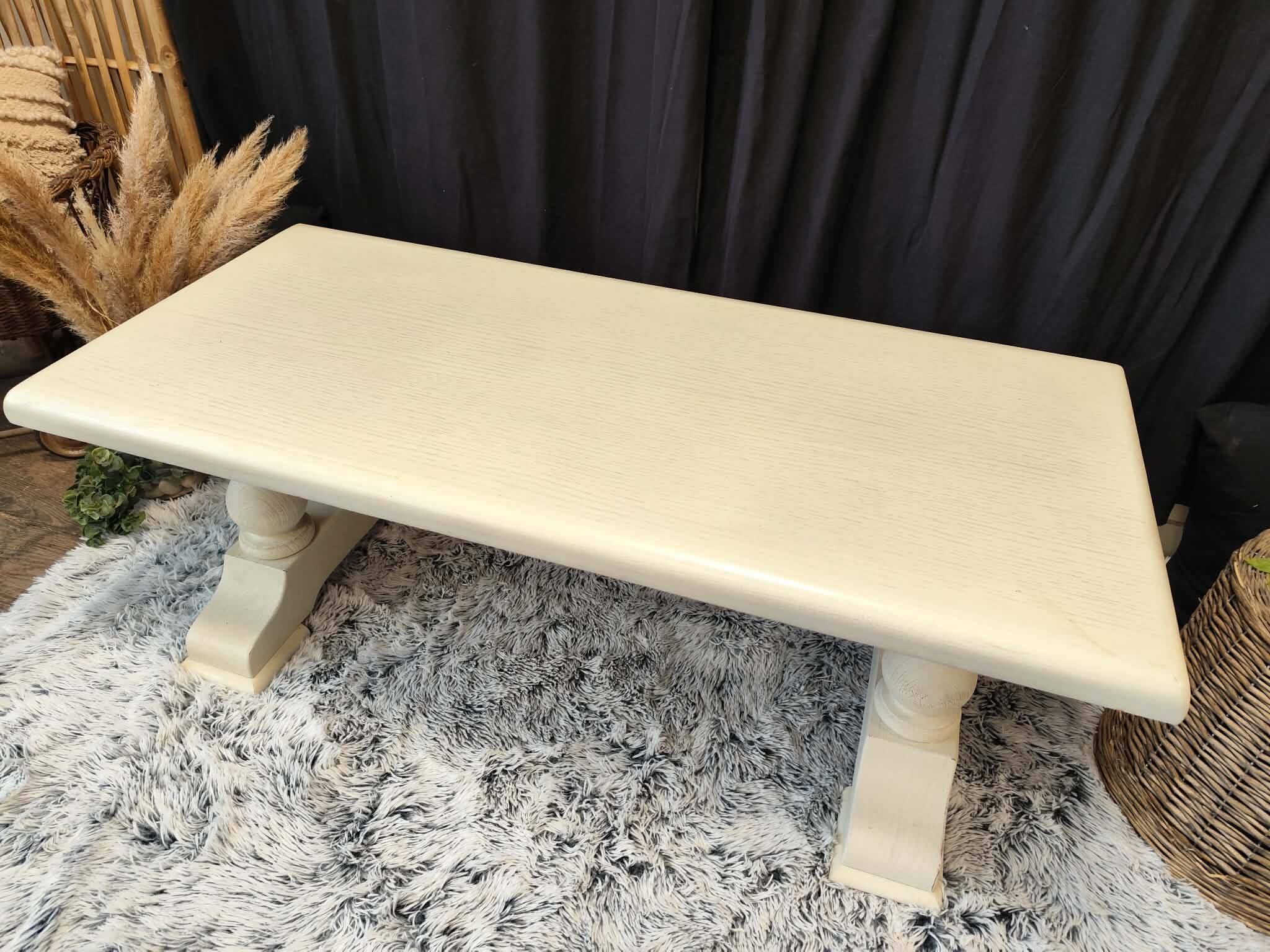 Table basse en chene massif