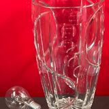 Vase vintage geometric pattern