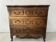 Commode de style Régence en chêne sculpté XX siècle
