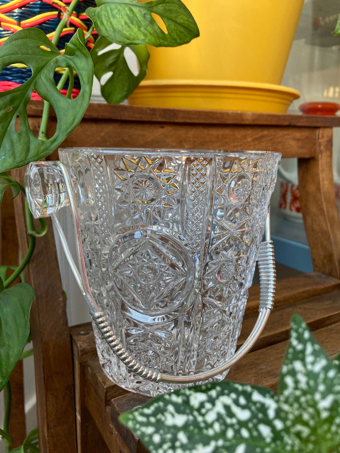 Chiseled Glass Ice Bucket